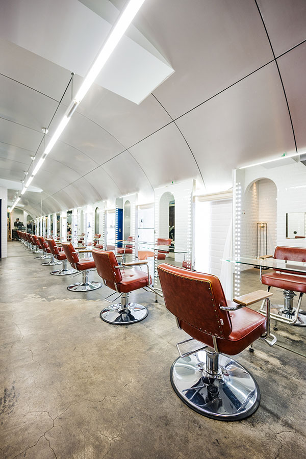 横浜 美容室・美容院 APPiiS|アピィス