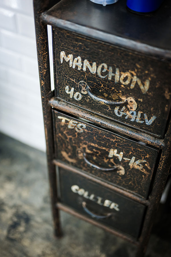 横浜 美容室・美容院 APPiiS|アピィス